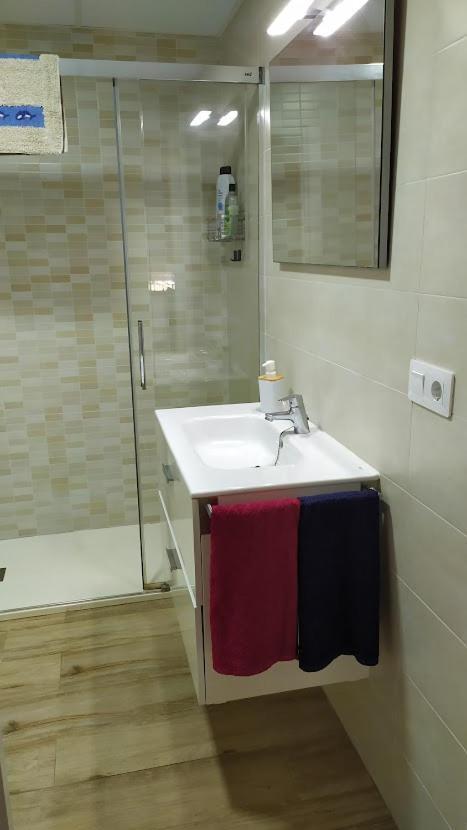 Coqueto Apartamento Con Terraza En La Playa Roquetas de Mar Bagian luar foto