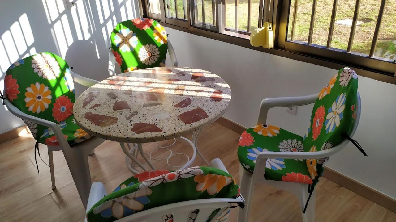 Coqueto Apartamento Con Terraza En La Playa Roquetas de Mar Bagian luar foto