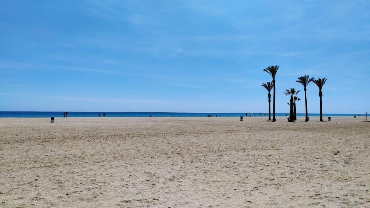 Coqueto Apartamento Con Terraza En La Playa Roquetas de Mar Bagian luar foto